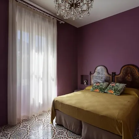 Frangimare La Segreta アパートホテル 4*